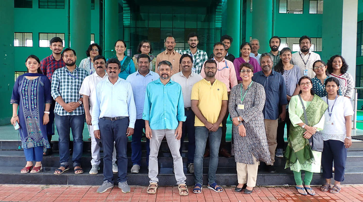 A group photo of the IndOBIS workshop