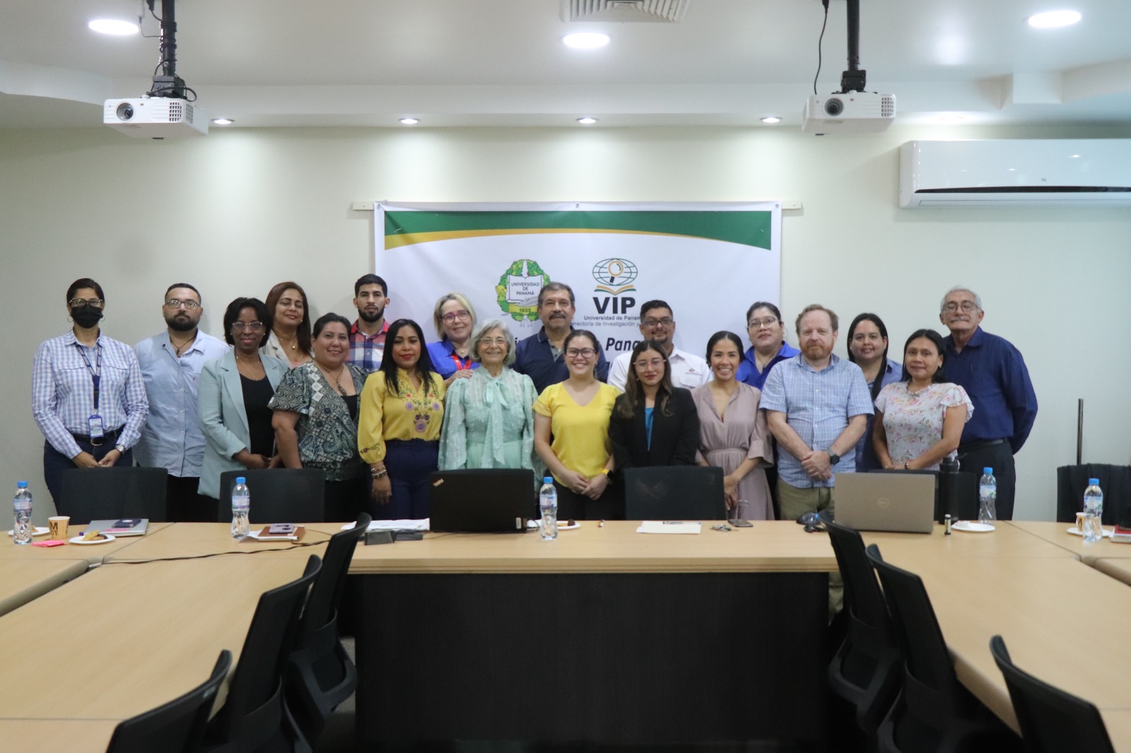 Technical team and national partners of NODC–Panama, working together toward an open and sustainable marine data infrastructure.